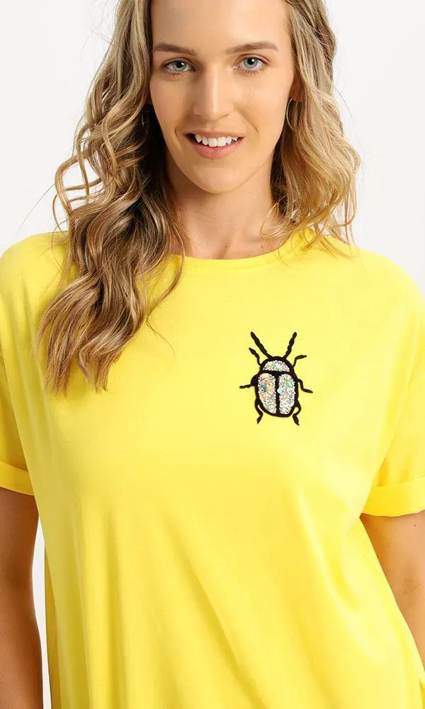 94977 Front Stitched Scarab Yellow Short Sleeves Tee