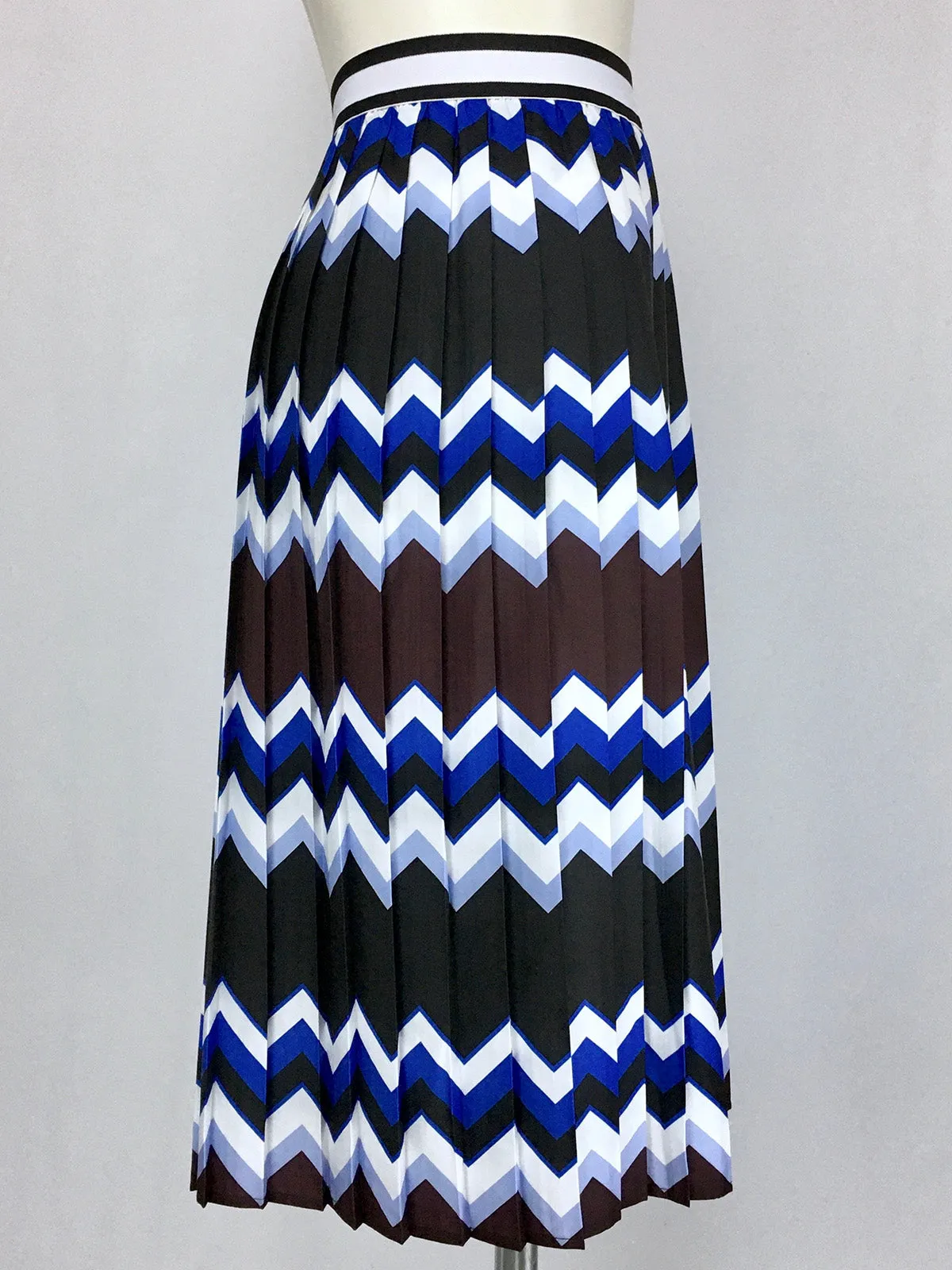 eloquii Size 18W Black & Blue Chevron Stripe Skirt