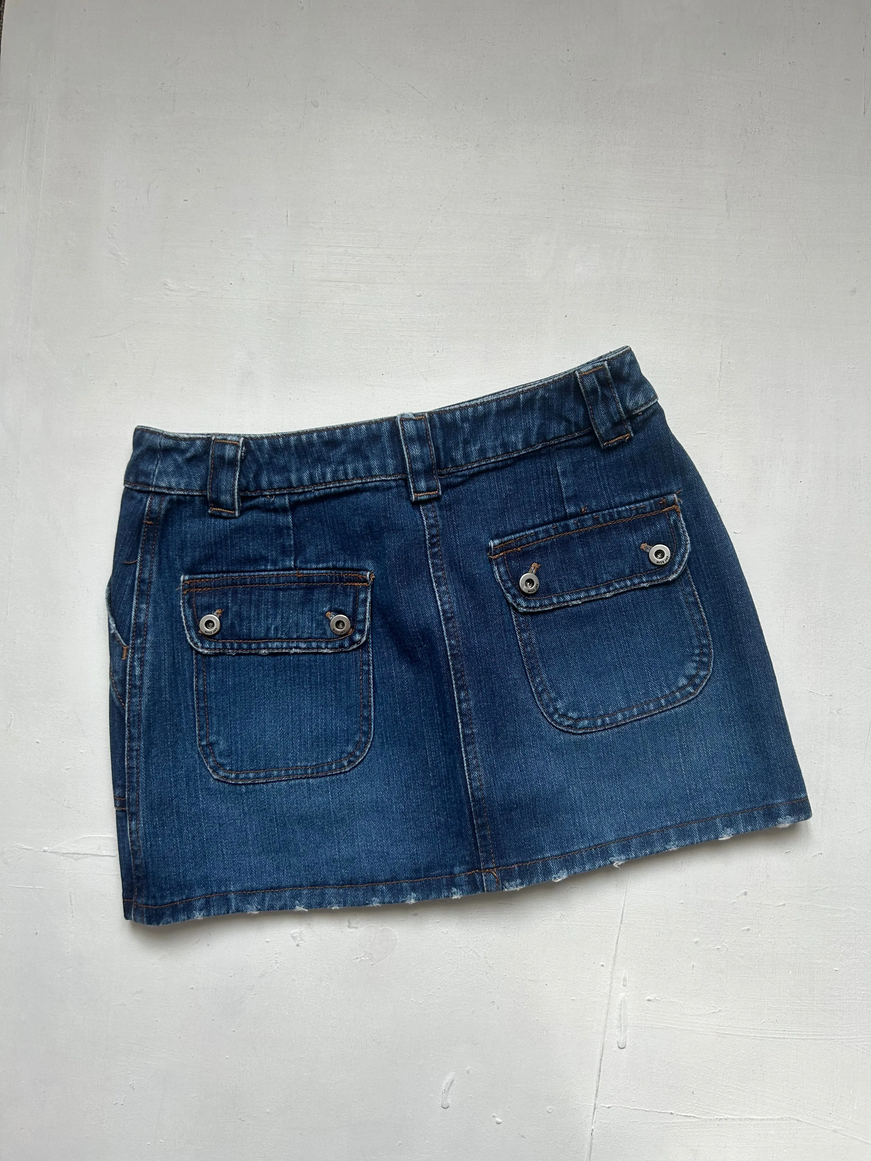 Navy blue low rise denim mini skirt (S)