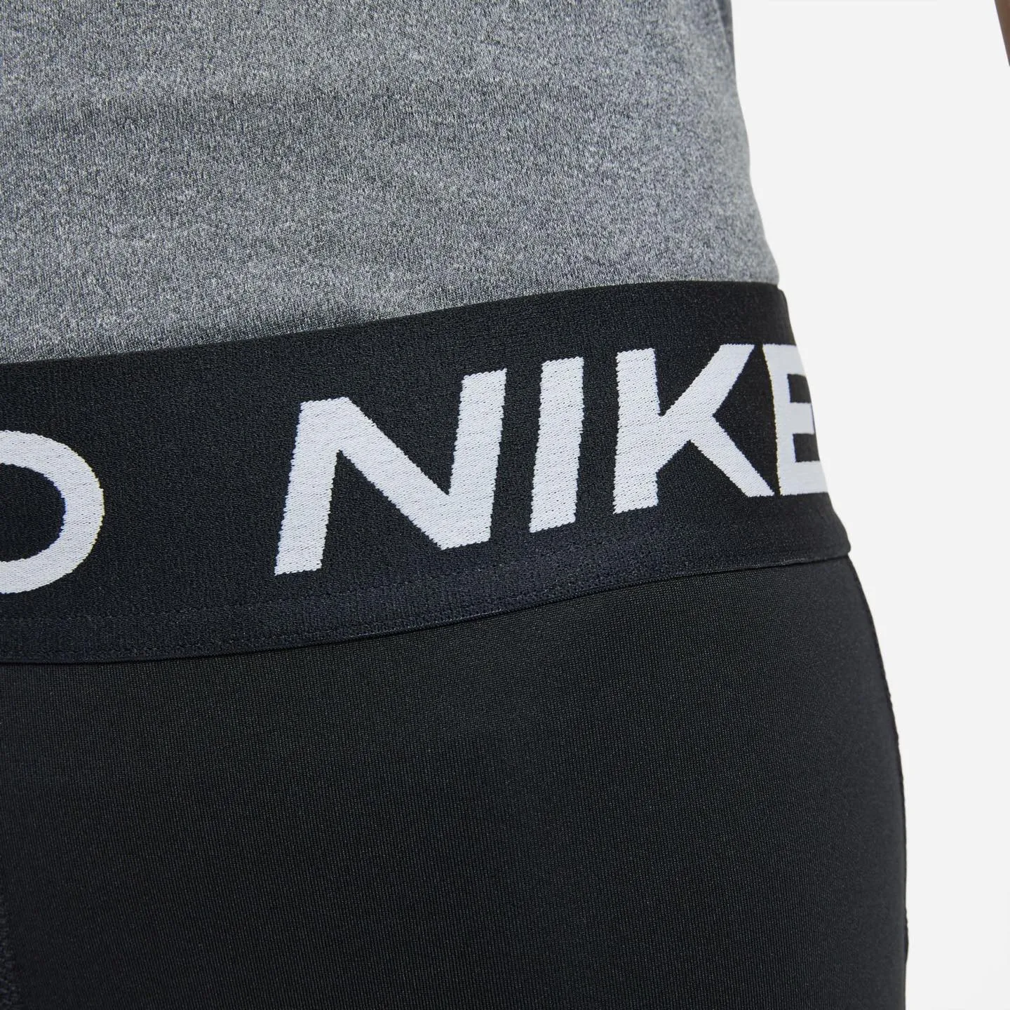 Nike Pro Older Girls Shorts 3"